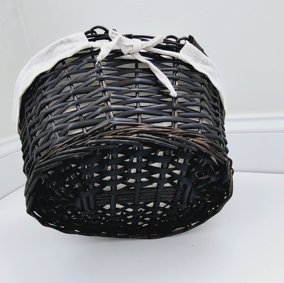 Basket with handles - Picture 4 of 4